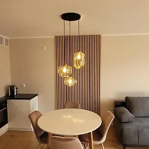  Apartament Sloneczny Z Ogrodkiem